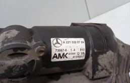 Компрессор пневмоподвески задний для Mercedes-Benz S class 2011 года на фотографиях