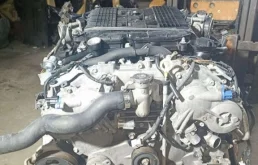 Двигатель для Nissan Fuga 2017 года на фотографиях