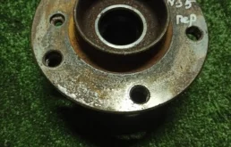 Ступичный подшипник передний для BMW X3 на фотографиях