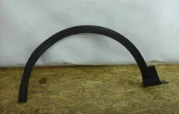 Расширитель арок передний левый для Ford Kuga 2015 года на фотографиях