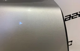 Дверь передняя правая для Volvo S40 1996 года на фотографиях