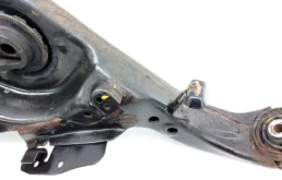 Рычаг продольный задний левый для Nissan Qashqai 2017 года на фотографиях