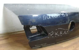 Дверь багажника для Volkswagen Passat 2012 года на фотографиях