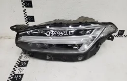 Фара ксенон левая для Volvo XC90 2016 года на фотографиях