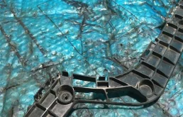 Направляющая бампера задняя правая для Toyota Land Cruiser на фотографиях