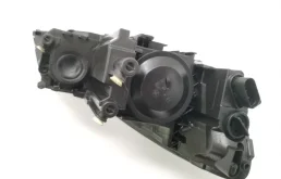 Фары для Skoda Octavia 2012 года на фотографиях