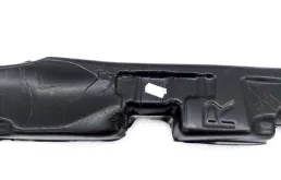 Шумоизоляция двери задняя правая для Renault Arkana 2021 года на фотографиях