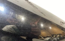 Стекла и зеркала для Volkswagen Jetta 2005 года на фотографиях