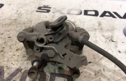 Суппорт задний правый для Skoda Octavia на фотографиях