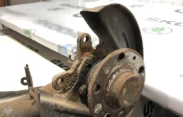 Задняя балка для Skoda Octavia 2014 года на фотографиях