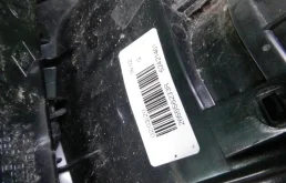 Фонарь левый для Renault Logan 2015 года на фотографиях