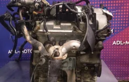 Двигатель для Mazda MPV 1999 года на фотографиях