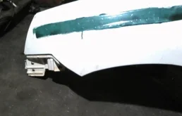 Крыло левое для Nissan X-Trail 2003 года на фотографиях