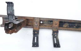 Усилитель заднего бампера для Hyundai Tucson 2008 года на фотографиях