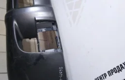 Усилитель переднего бампера для Hyundai Tucson 2004 года на фотографиях