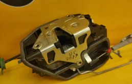 Замок двери задней правой для BMW 5er на фотографиях