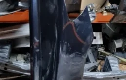 Крыло правое для Volvo S40 2011 года на фотографиях