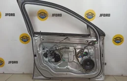 Дверь передняя левая для Volvo S80 2013 года на фотографиях