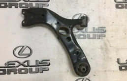 Рычаг передний левый нижний для Toyota RAV4 на фотографиях