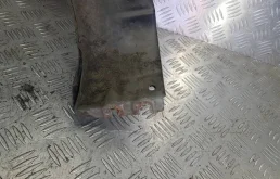 Крылья для Hyundai Tucson 2005 года на фотографиях