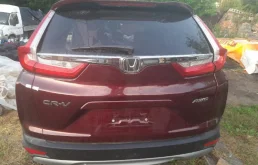 Крышка багажника для Honda CR-V 2022 года на фотографиях