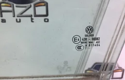 Стекло двери переднее левое для Volkswagen Passat 2005 года на фотографиях