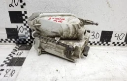 Противотуманка (ПТФ) передняя правая для Ford Kuga 2018 года на фотографиях