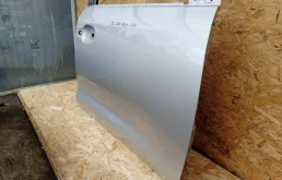 Двери для Toyota Land Cruiser 2004 года на фотографиях