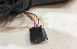 Зеркало боковое правое для Skoda Octavia 2020 года на фотографиях