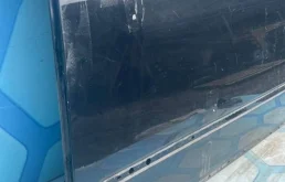 Дверь передняя левая для Audi A4 2004 года на фотографиях