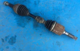 Привод передний левый для Nissan X-Trail 2014 года на фотографиях