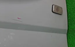 Крыло правое для Nissan X-Trail 2003 года на фотографиях