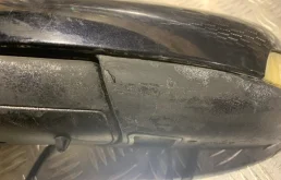 Стекла и зеркала для Volvo S40 2002 года на фотографиях