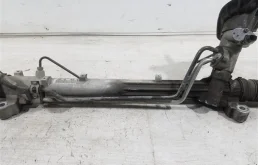 Рулевая рейка для Ford Focus 2009 года на фотографиях