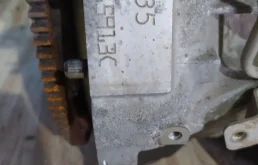 Двигатель без навесного для Nissan Fuga 2015 года на фотографиях