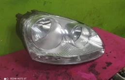 Фара ксенон левая для Volkswagen Jetta 2009 года на фотографиях