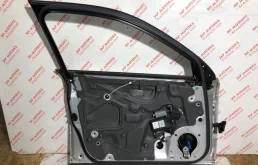 Дверь передняя левая для Audi A4 2001 года на фотографиях