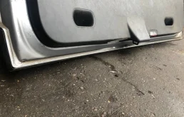 Дверь багажника для BMW X3 2008 года на фотографиях