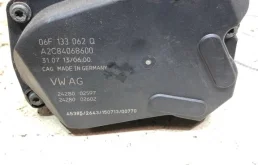 Дроссельная заслонка для Volkswagen Passat 2009 года на фотографиях