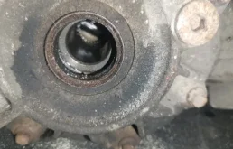 Редуктор заднего моста для Ford Kuga 2010 года на фотографиях