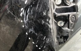 Крыло правое для Lexus RX 2009 года на фотографиях