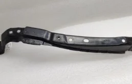 Усилитель переднего бампера для Toyota RAV4 2014 года на фотографиях