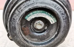 Компрессор кондиционера для Mercedes-Benz C class 1996 года на фотографиях