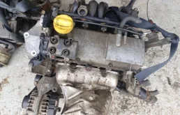 Двигатель без навесного для Renault Symbol LB 2002-2008