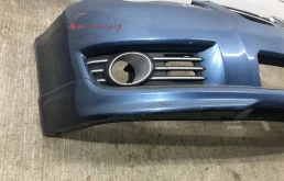 Бампер для Subaru Legacy 2008 года на фотографиях