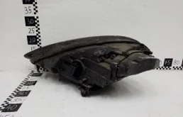 Фара правая для Porsche Panamera на фотографиях