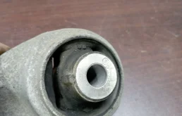 Рычаг передний левый нижний для BMW 5er на фотографиях