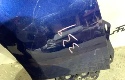 Крылья для Volkswagen Passat 2006 года на фотографиях