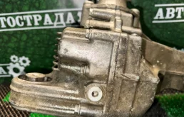 Редуктор переднего моста для Volkswagen Touareg 2002 года на фотографиях