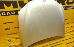 Капот для BMW 5er 2006 года на фотографиях